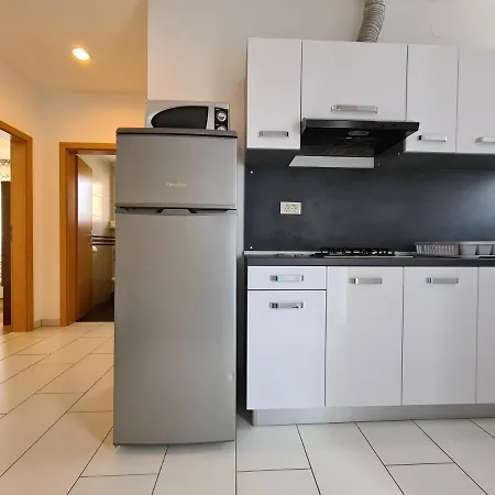 & 2116 Apartment *