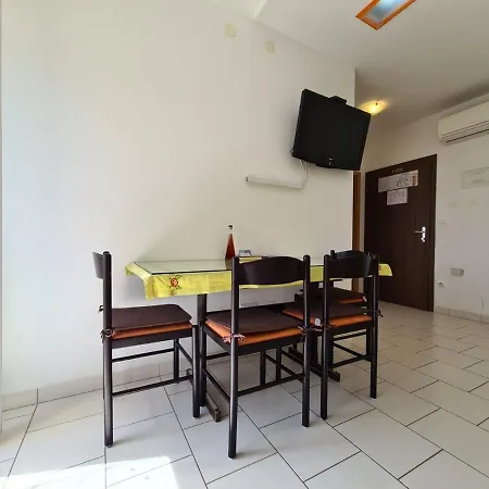 & 2116 Apartment Fazana