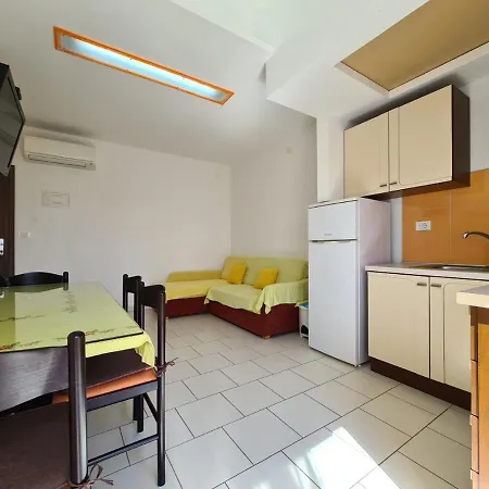 & 2116 Apartment Fazana